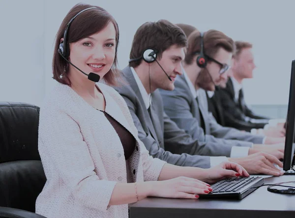 Servis merkezi ekibi çalışırken